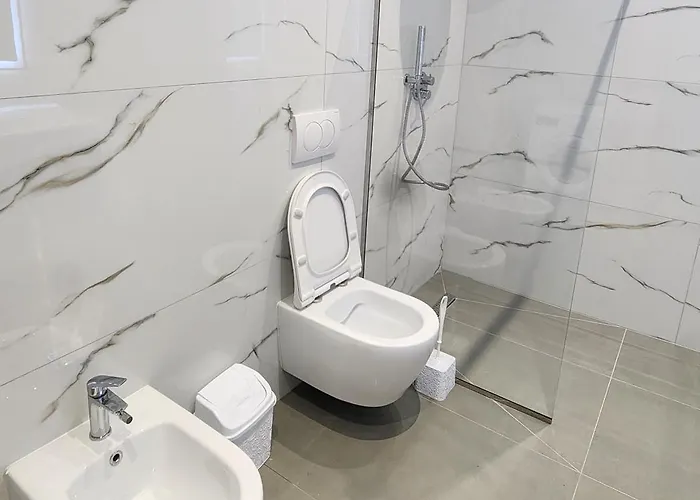 Luxury Aparthotel Golem גולם