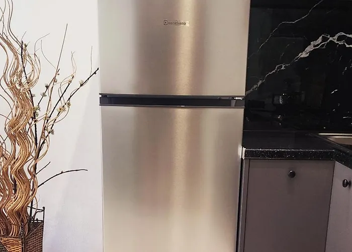 Luxury Aparthotel Golem מלון דירות 3*