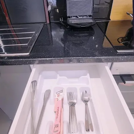 Luxury Aparthotel Golem 公寓式酒店 3*