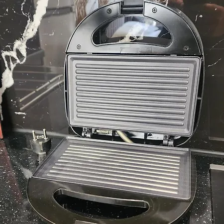 Luxury Aparthotel Golem 公寓式酒店