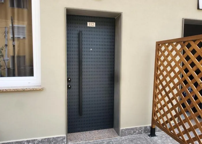 Luxury Aparthotel Golem Aparthotel Golem (Tirana)