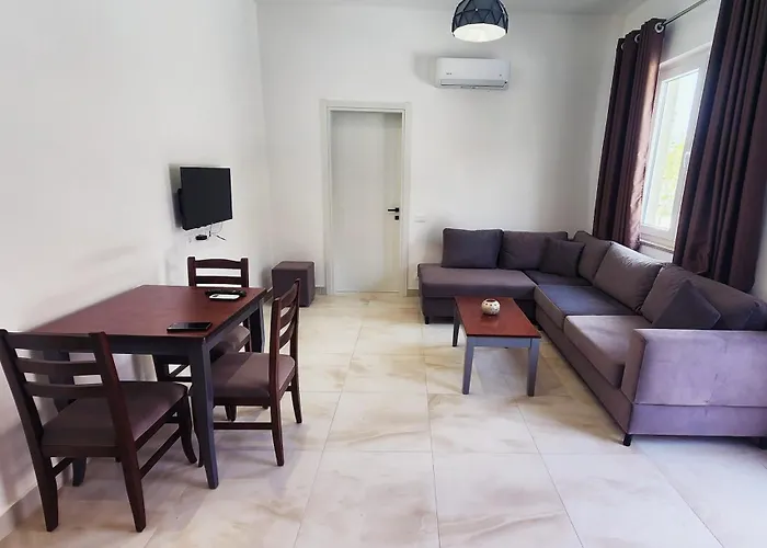 Aparthotel Luxury Aparthotel Golem Golem (Tirana)